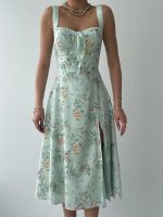 Anjelik Yırtmaç Detaylı Elbise - Görsel 2