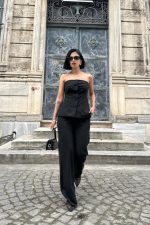 Siyah Straplez Düğmeli Crop Ve Pantolon Takım