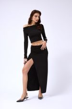 Kayık Yaka Uzun Kol Bluz - Görsel 3