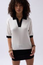 V Yaka Dokulu T-Shirt - Görsel 3