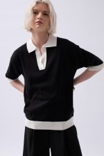 V Yaka Dokulu T-Shirt - Görsel 3