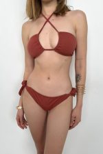 Straplez Boyun Bağlamalı Bikini Takım - Görsel 3
