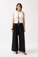 Bağcık Detay Dekolte Bluz - Görsel 2