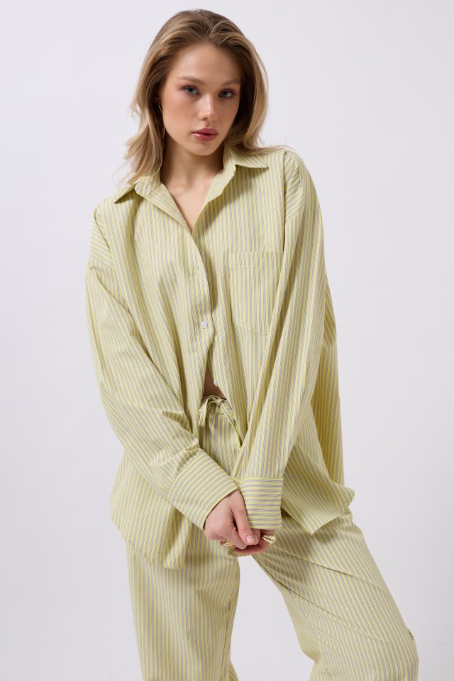 BL68100935de6dd68100935de6de Çizgili Cep Detay Gömlek - Görsel 1