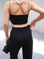 Arkasi Lasti̇kli̇ Pi̇leli̇ Dökümlü Wide Leg Pantolon - Görsel 2