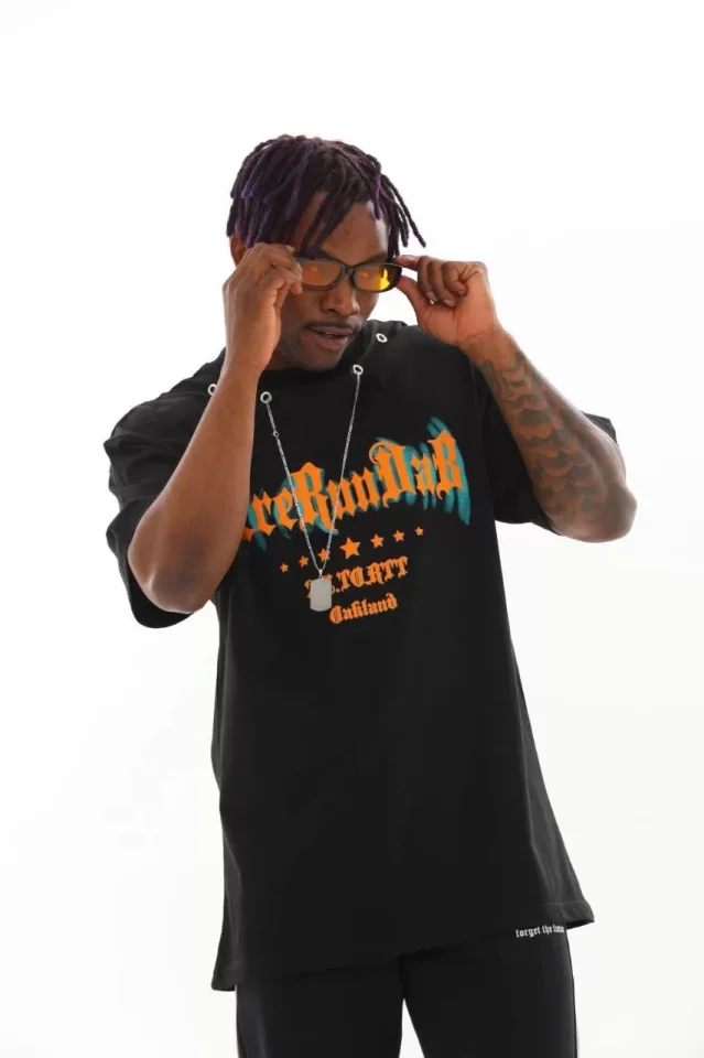 TY65fdf5fc05b8465fdf5fc05b87 Unisex Oversize Kolye Dahil T-Shirt - Siyah - Görsel 1