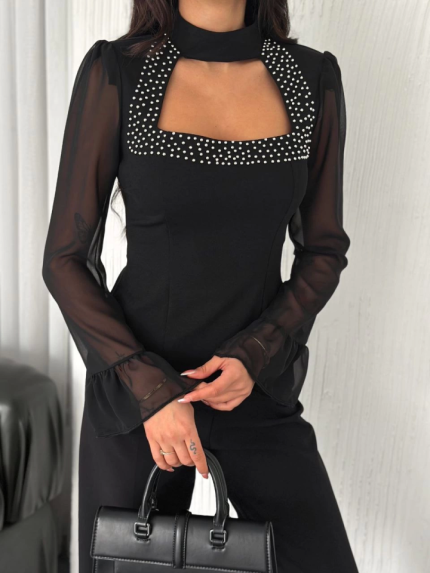 Kolları Şifon Göğüste İnci Boncuk Detaylı Bluz - Siyah