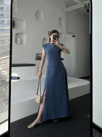 Keten Yandan Yırtmaçlı  Uzun Sıfır Kolsuz Elbise - Mavi - Görsel 3