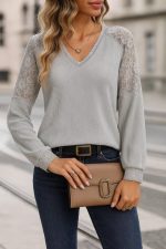 Kadın Uzun Kollu V Yakalı Dantelli Waffle Bluz