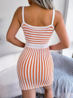 Kadın Kolsuz Askılı Pencere Detay şerit Desen Mini Triko Elbise - Görsel 2