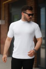 Erkek Desen Dokulu Kısa Kollu Tişört