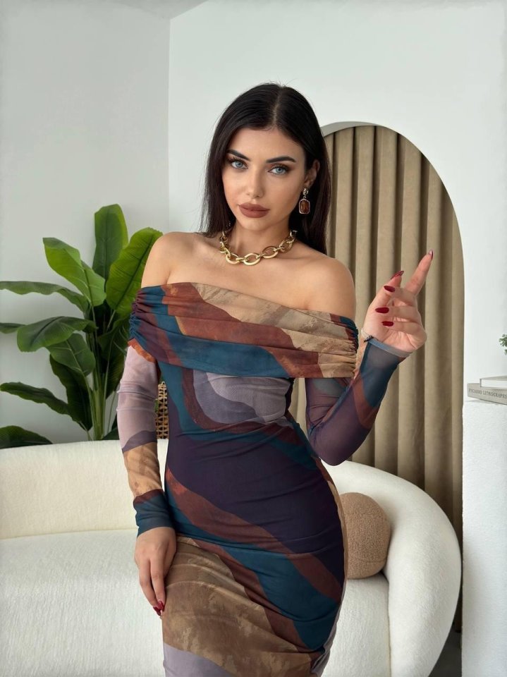 de80ab0dd45c758c17e2 Sevilla Madonna Yaka Tül Elbise - Görsel 1