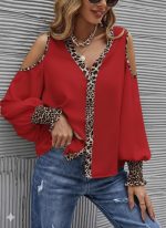 Kadın Omuzlardan Açık Yakalı önden Düğmeli Leopar Detaylı Sandy Bluz - Görsel 3