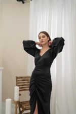 Siyah V Yaka Saten Elbise - Görsel 2