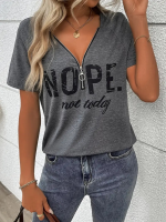 Kadın Kısa Kollu önden Fermuarlı Yazı Baskılı Viskon Bluz - Görsel 2