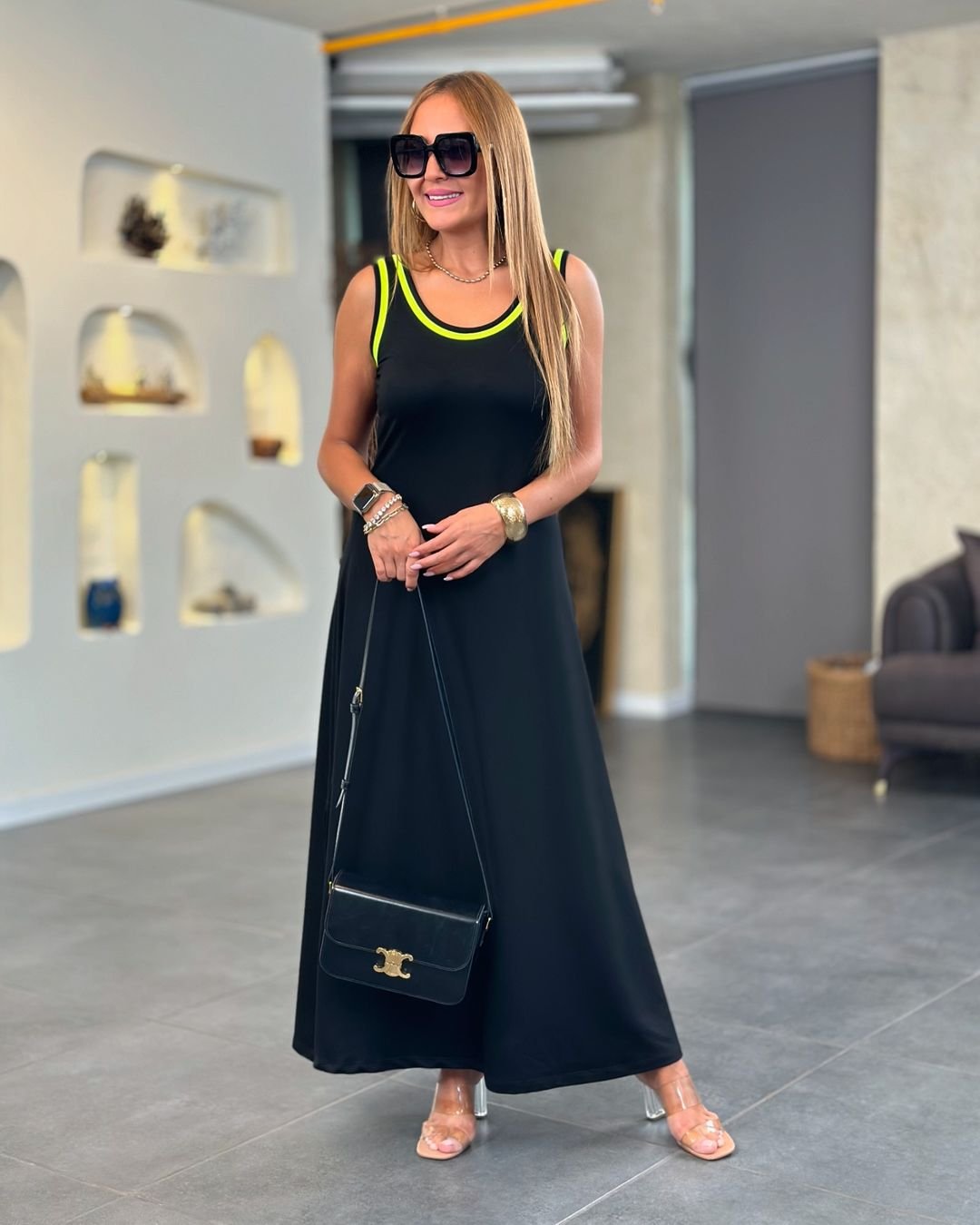 fb7191feca9f65a9f392a5914a761415 Kadın Kristal Kumaş Askılı Maxi Boy Biyeli Elbise - Görsel 1