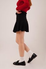 İçi Şortlu Siyah Mini Etek - Görsel 2