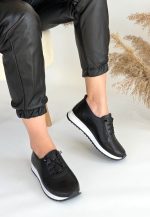 Tone Siyah Cilt Bağcıklı Spor Ayakkabı - Görsel 3