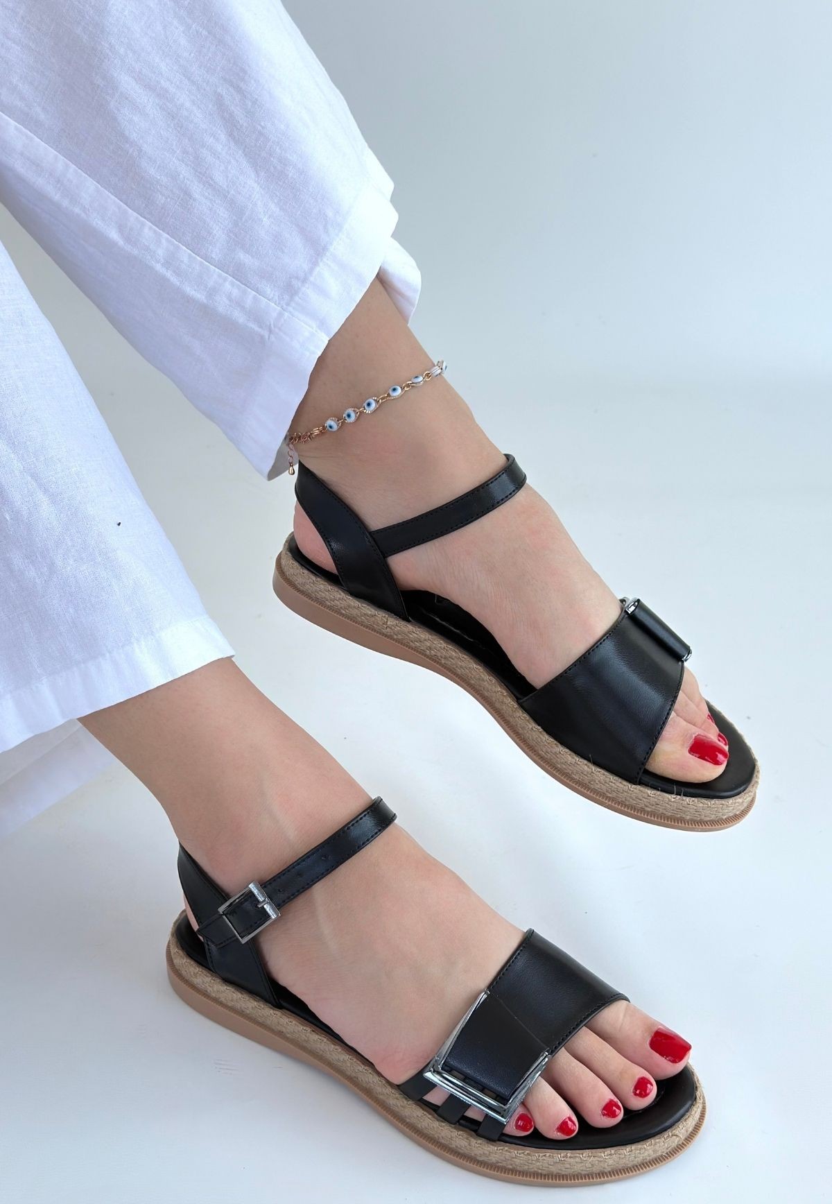 pro_erb175637873768b03671b3a95 Andana Siyah Cilt Sandalet - Görsel 1