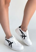 Zlay Beyaz Cilt Siyah Detaylı Bağcıklı Spor Ayakkabı - Görsel 3