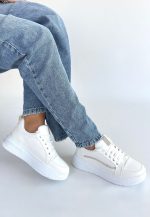 Natte Beyaz Cilt Bağcıklı Spor Ayakkabı - Görsel 3