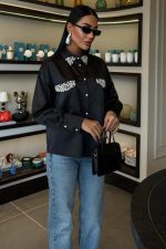 Yaka Ve Cep İnci Taşlı Saten Gömlek 3423 - Görsel 2