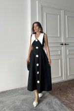 Siyah Gül Detaylı Atlas Elbise - Görsel 3