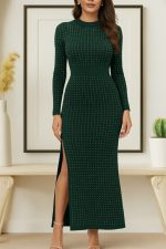 Kadın Uzun Kollu Bisiklet Yaka Taşlı Midi Kadife Elbise - Görsel 3