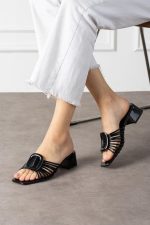 Anca Siyah Rugan Topuklu Terlik - Görsel 2